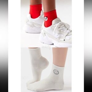 NWT 2x Urban outfitters icon socks